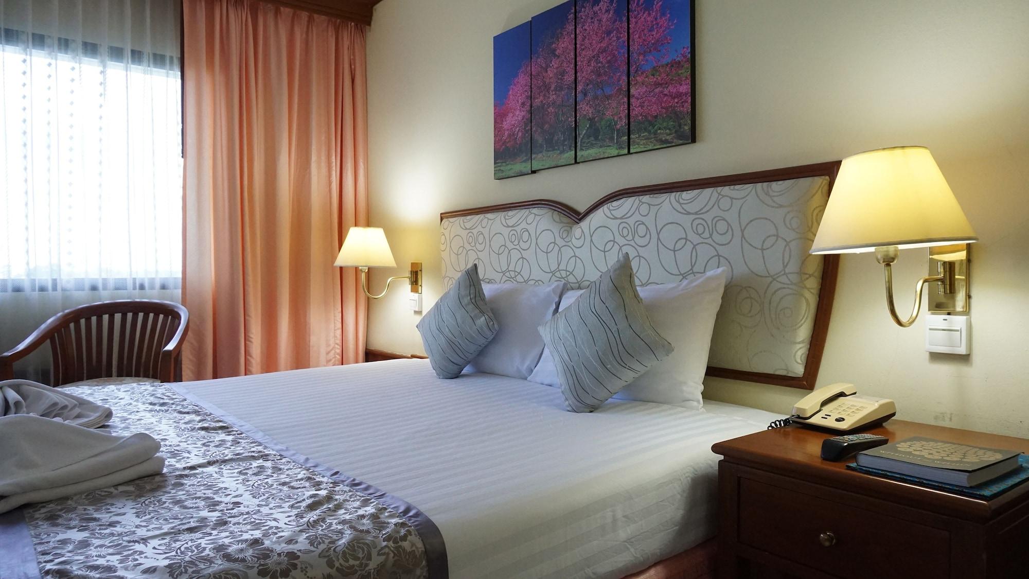 Wattana Park Hotel Trang Exterior foto