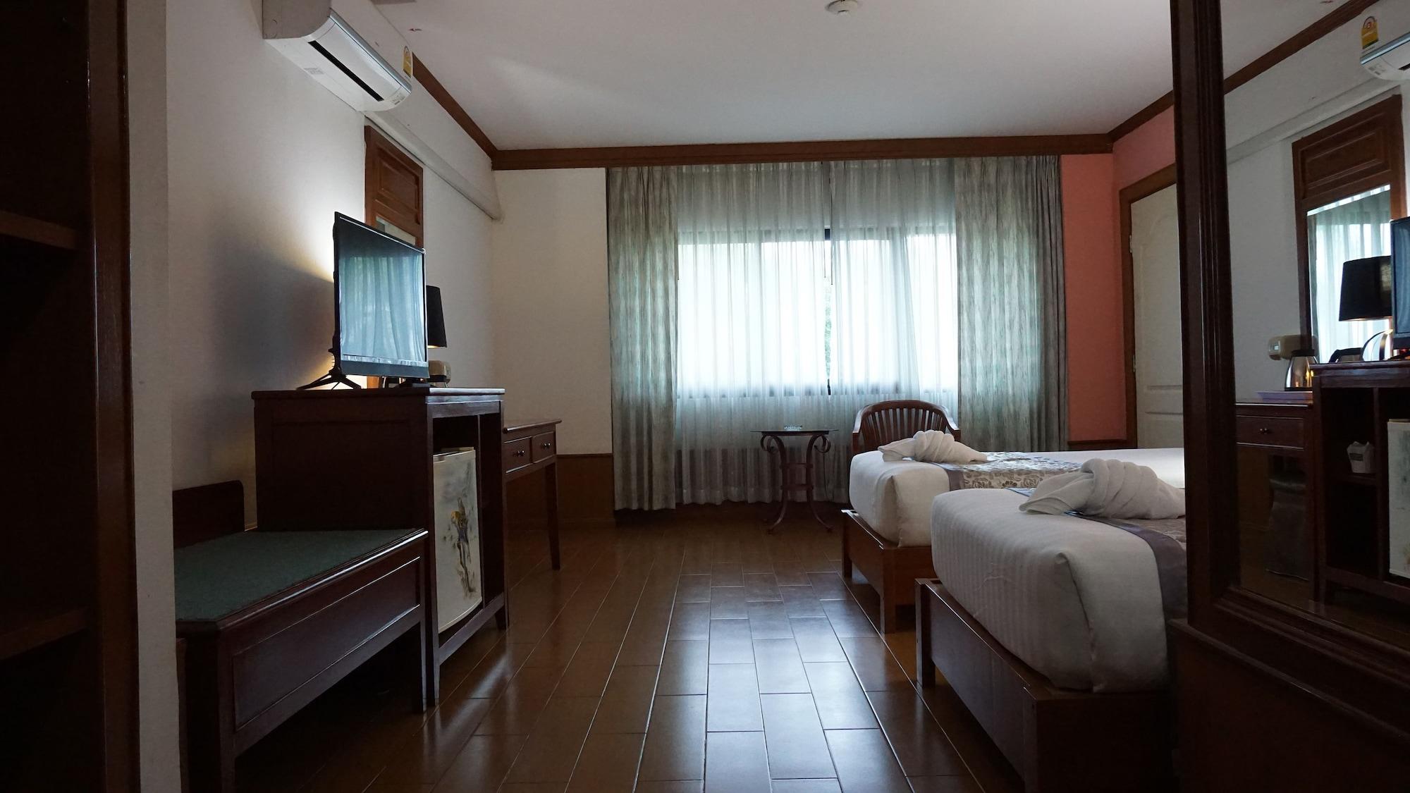 Wattana Park Hotel Trang Exterior foto
